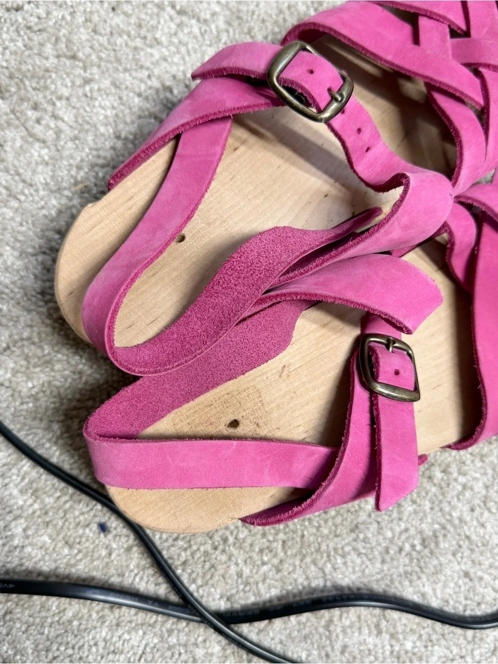 Unbranded Girls Cape Pink Woven Leather Woden Sole Clogs Sandals 33/US 2